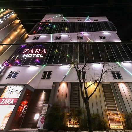 צ'אנגוון Hotel Zara מראה חיצוני תמונה