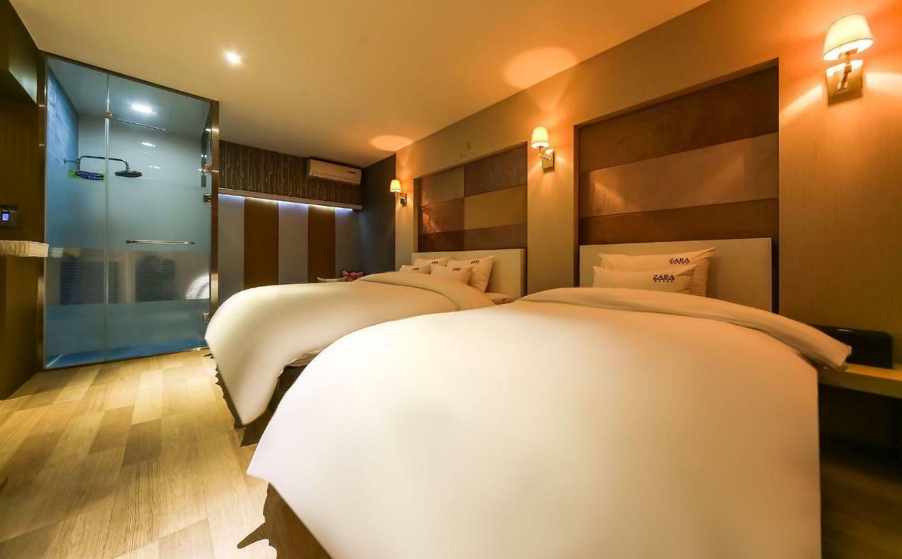 צ'אנגוון Hotel Zara מראה חיצוני תמונה