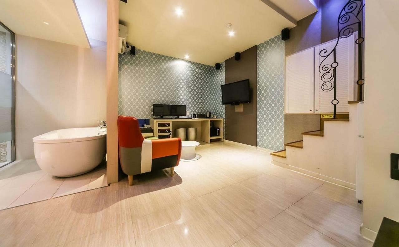 צ'אנגוון Hotel Zara מראה חיצוני תמונה
