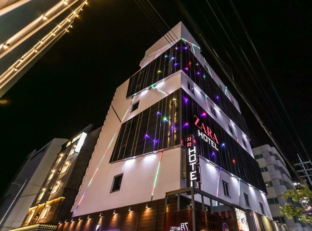 צ'אנגוון Hotel Zara מראה חיצוני תמונה
